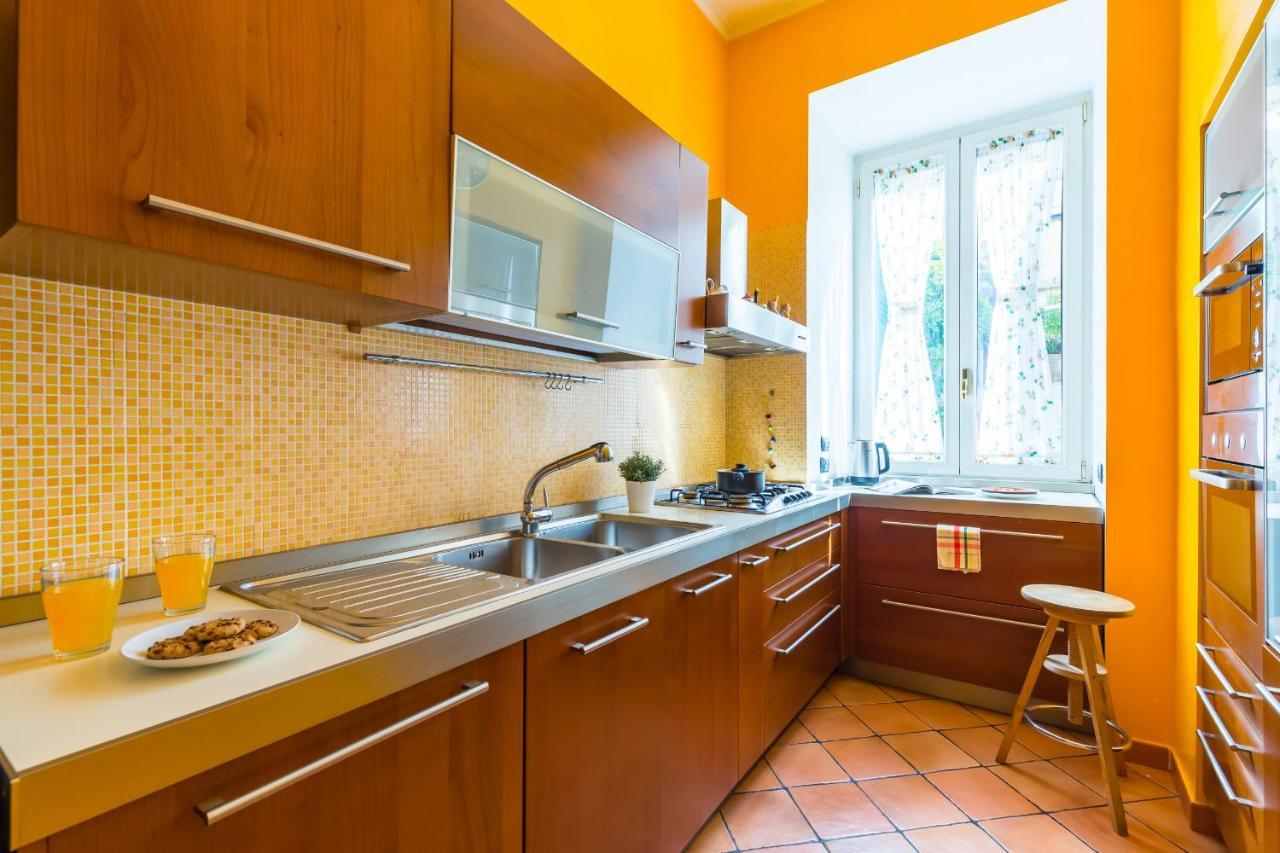 Appartamento A Montesanto By Wonderful Italy Nápoles Exterior foto