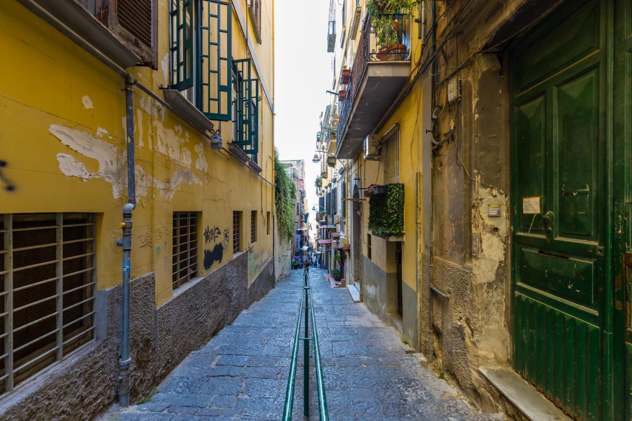 Appartamento A Montesanto By Wonderful Italy Nápoles Exterior foto